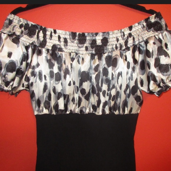Off the Shoulder Pencil Skirt Dress - Picture 3 of 4